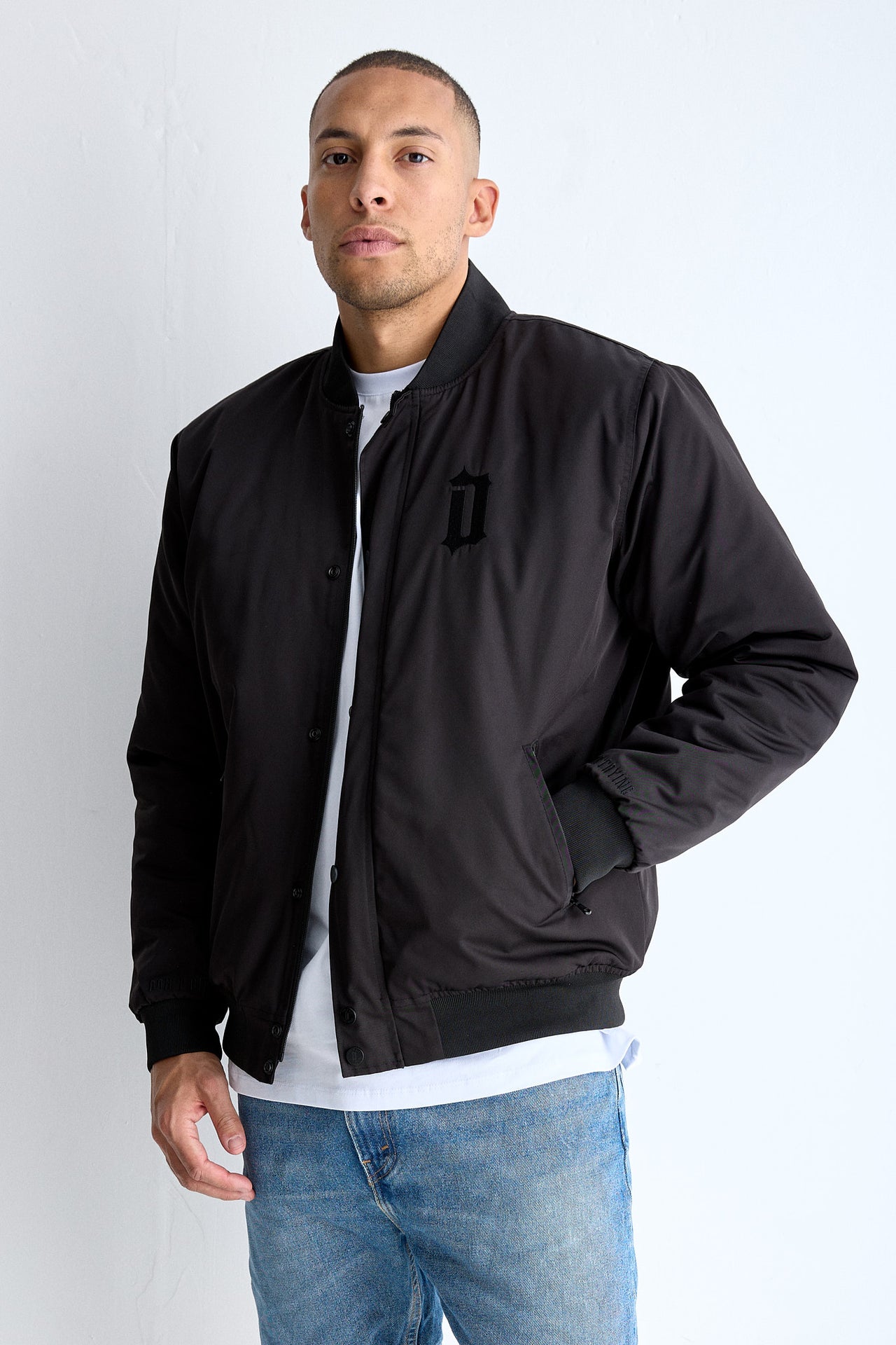 THE BOMBER JACKET