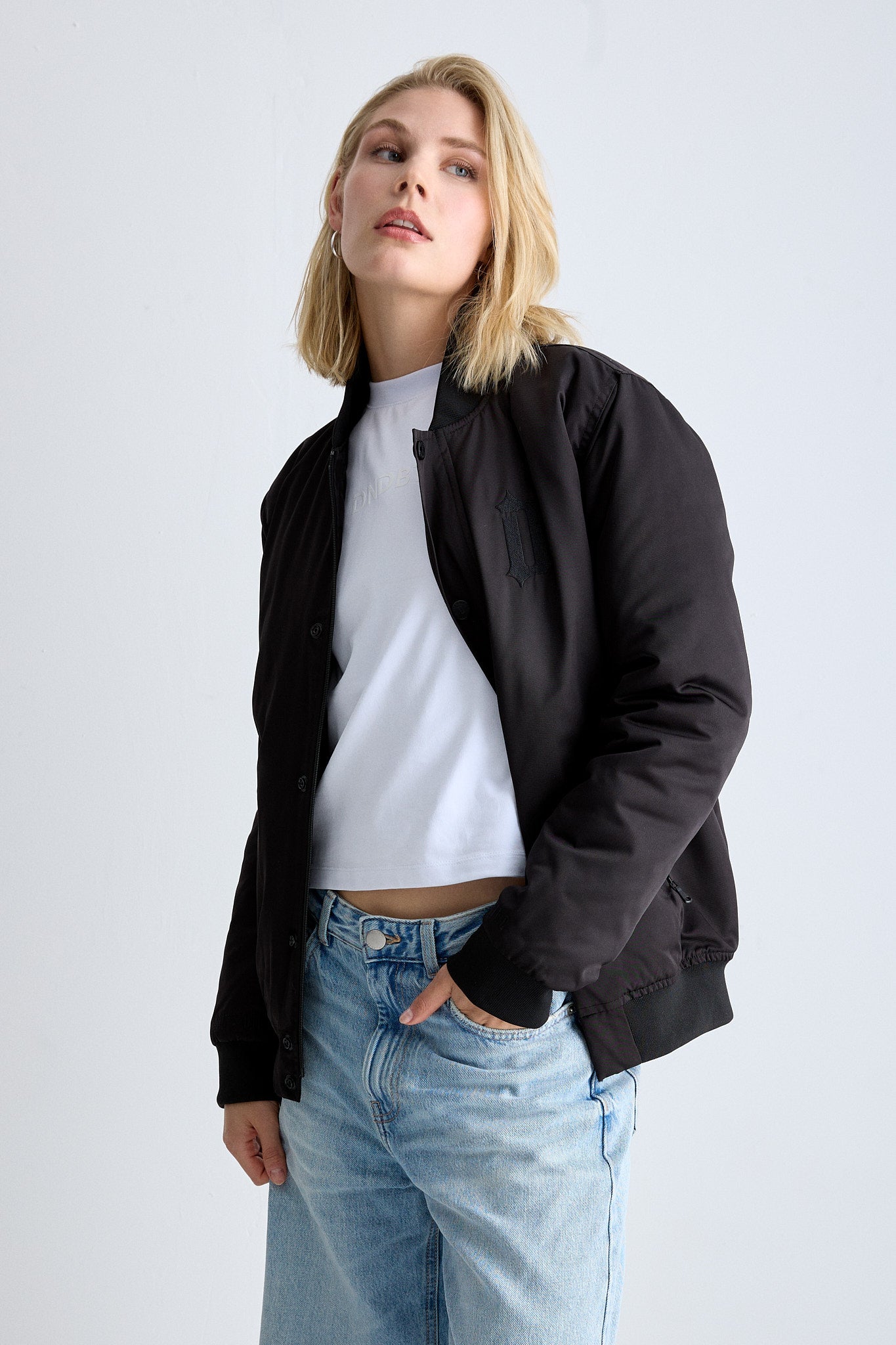 THE BOMBER JACKET