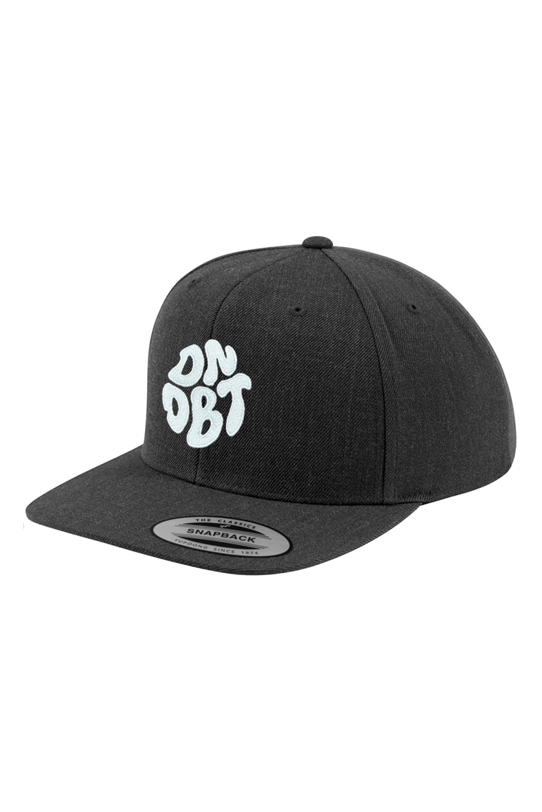 THE SNAPBACK CAP