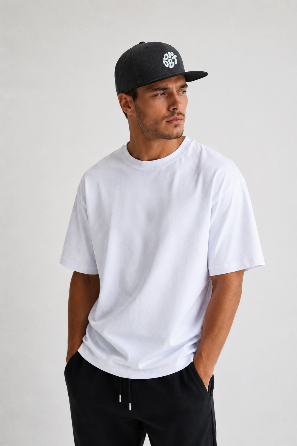 THE SNAPBACK CAP