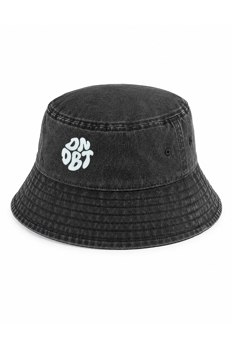 THE BUCKET HAT